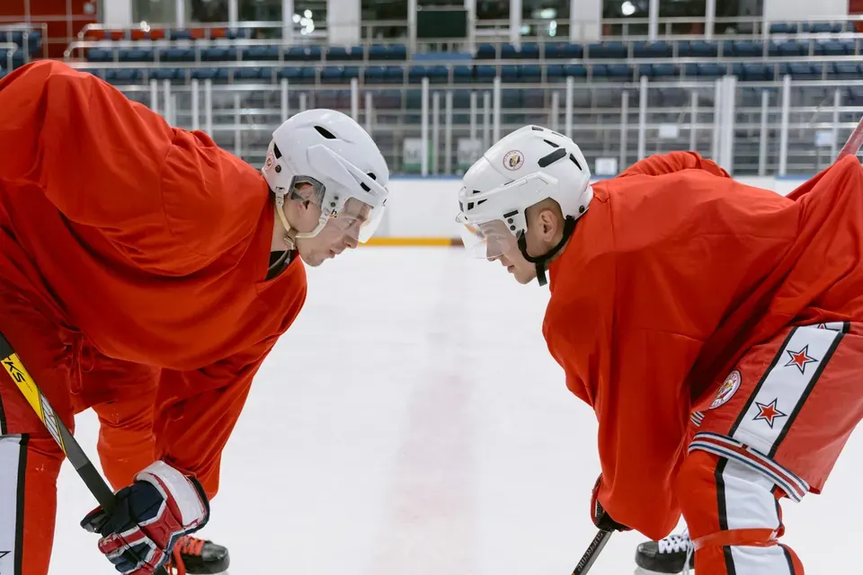 Checklist for Collecting Connor McDavid Rookie Cards