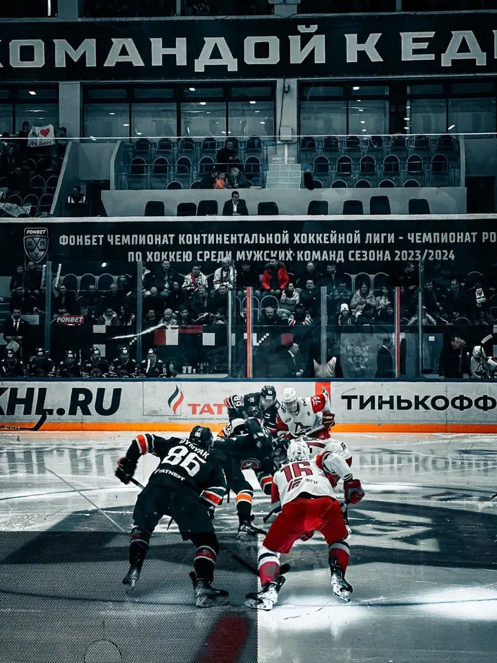 Connor McDavid Hart Trophy Wins & MVP Seasons