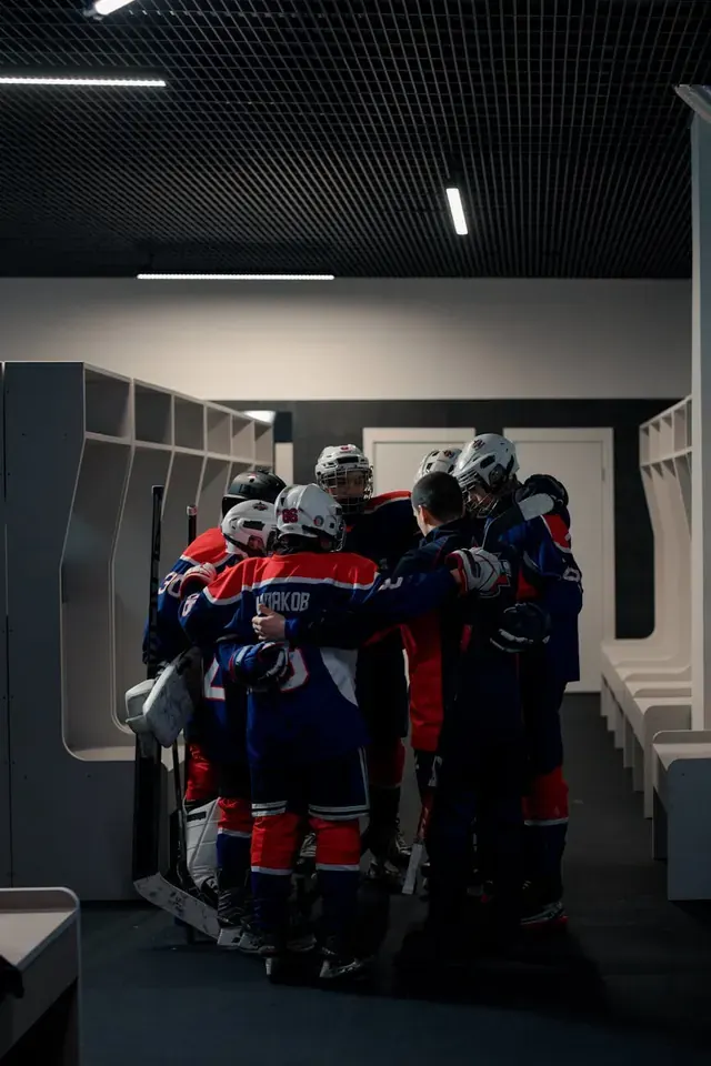 Edmonton Oilers Transition Game: Breakout Strategies & Analysis
